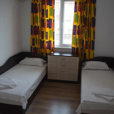 Apartamento Divela 3 *