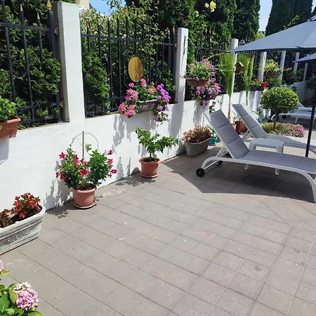 Апартаменты Divela 3