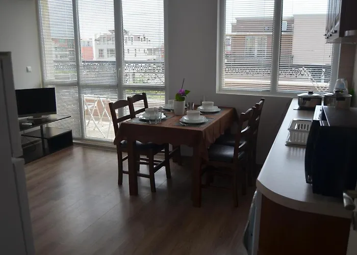 Appartement Divela 3 *